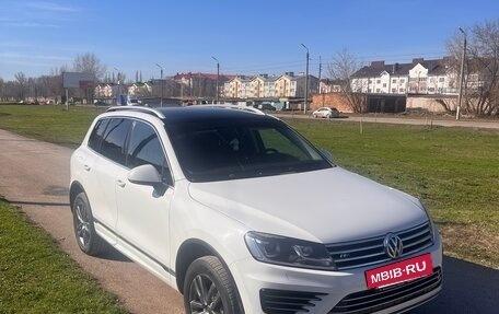 Volkswagen Touareg III, 2016 год, 3 100 000 рублей, 12 фотография