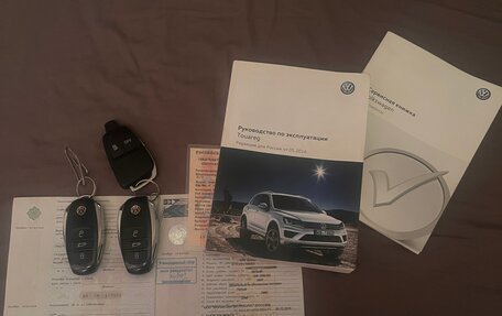 Volkswagen Touareg III, 2016 год, 3 100 000 рублей, 29 фотография