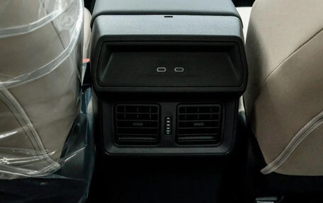 Toyota RAV4, 2026 год, 5 800 000 рублей, 25 фотография