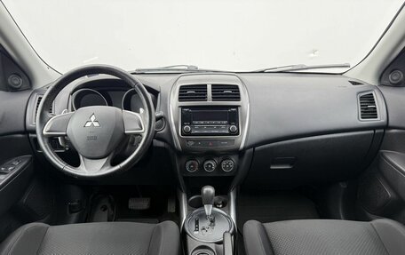 Mitsubishi ASX I рестайлинг, 2013 год, 1 100 000 рублей, 12 фотография