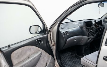 Toyota Raum I, 1999 год, 275 000 рублей, 13 фотография