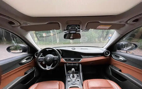 Alfa Romeo Giulia II, 2022 год, 4 595 999 рублей, 14 фотография