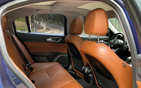 Alfa Romeo Giulia II, 2022 год, 4 595 999 рублей, 12 фотография