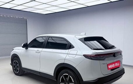 Honda Vezel, 2023 год, 2 467 000 рублей, 6 фотография