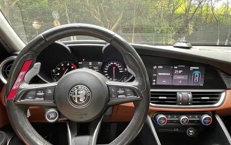 Alfa Romeo Giulia II, 2022 год, 4 595 999 рублей, 16 фотография