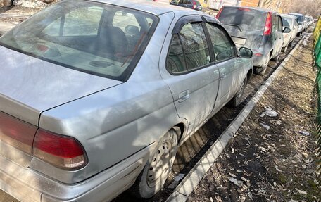 Nissan Sunny N16, 2000 год, 250 000 рублей, 2 фотография