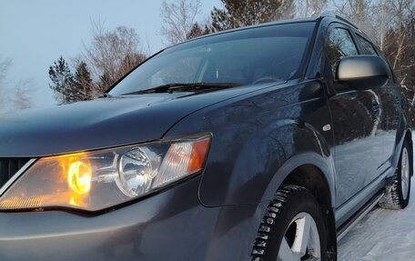 Mitsubishi Outlander III рестайлинг 3, 2008 год, 1 200 000 рублей, 6 фотография