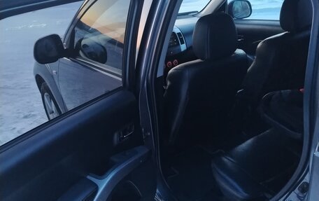 Mitsubishi Outlander III рестайлинг 3, 2008 год, 1 200 000 рублей, 16 фотография