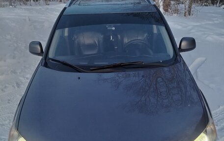 Mitsubishi Outlander III рестайлинг 3, 2008 год, 1 200 000 рублей, 25 фотография