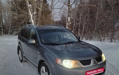 Mitsubishi Outlander III рестайлинг 3, 2008 год, 1 200 000 рублей, 22 фотография
