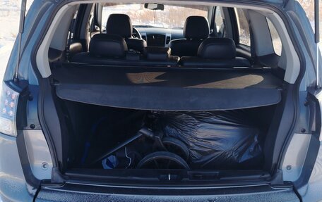 Mitsubishi Outlander III рестайлинг 3, 2008 год, 1 200 000 рублей, 32 фотография