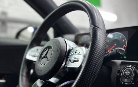 Mercedes-Benz A-Класс, 2019 год, 2 590 000 рублей, 7 фотография