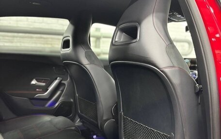 Mercedes-Benz A-Класс, 2019 год, 2 590 000 рублей, 4 фотография