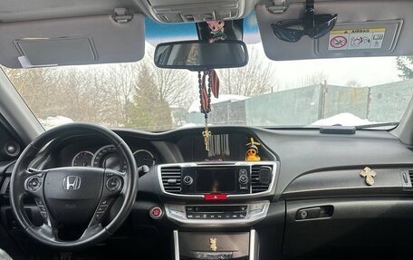 Honda Accord IX рестайлинг, 2013 год, 1 290 000 рублей, 3 фотография