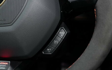 Lamborghini Huracán, 2021 год, 21 999 000 рублей, 24 фотография