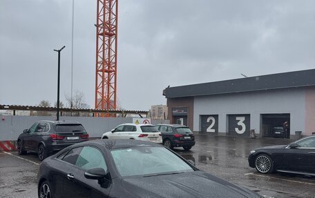 Mercedes-Benz E-Класс, 2017 год, 3 250 000 рублей, 2 фотография