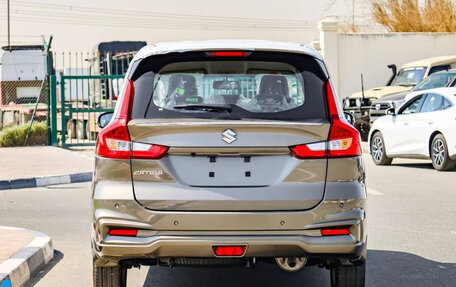 Suzuki Ertiga II, 2026 год, 2 400 000 рублей, 8 фотография