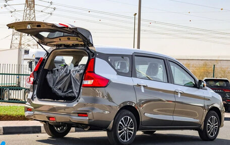 Suzuki Ertiga II, 2026 год, 2 400 000 рублей, 7 фотография