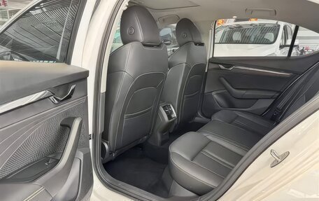 Skoda Octavia IV, 2022 год, 2 200 000 рублей, 9 фотография