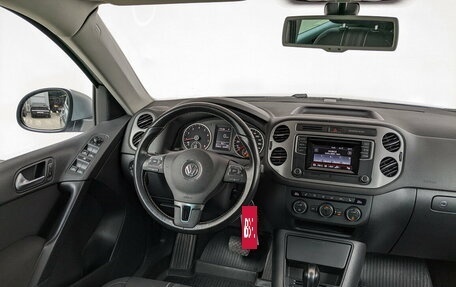 Volkswagen Tiguan I, 2016 год, 2 200 000 рублей, 14 фотография
