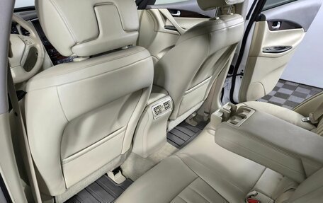 Infiniti QX50 I рестайлинг, 2014 год, 1 850 000 рублей, 10 фотография