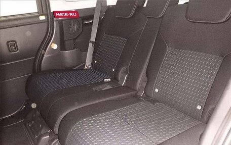 Toyota Roomy I, 2022 год, 835 505 рублей, 4 фотография