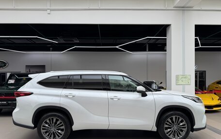 Toyota Highlander, 2026 год, 5 090 000 рублей, 8 фотография