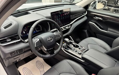 Toyota Highlander, 2026 год, 5 090 000 рублей, 14 фотография