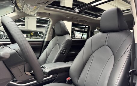 Toyota Highlander, 2026 год, 5 090 000 рублей, 17 фотография