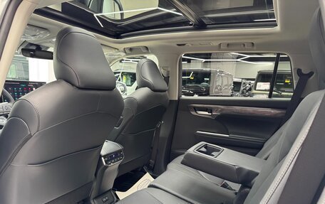 Toyota Highlander, 2026 год, 5 090 000 рублей, 21 фотография