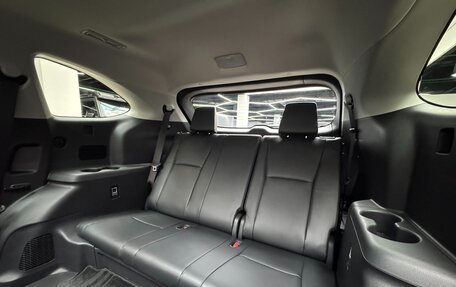 Toyota Highlander, 2026 год, 5 090 000 рублей, 24 фотография