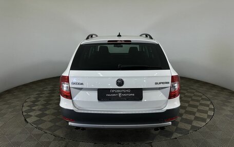 Skoda Superb III рестайлинг, 2014 год, 1 680 000 рублей, 3 фотография