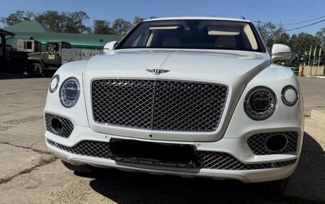 Bentley Bentayga I, 2017 год, 11 500 000 рублей, 1 фотография