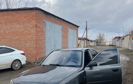 Hyundai Accent II, 2002 год, 240 000 рублей, 1 фотография