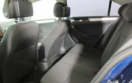 Volkswagen Jetta VI, 2011 год, 1 099 000 рублей, 11 фотография