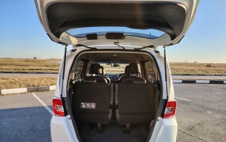 Honda Freed I, 2015 год, 1 500 000 рублей, 8 фотография