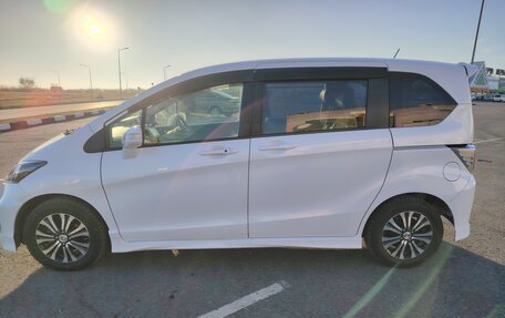 Honda Freed I, 2015 год, 1 500 000 рублей, 3 фотография