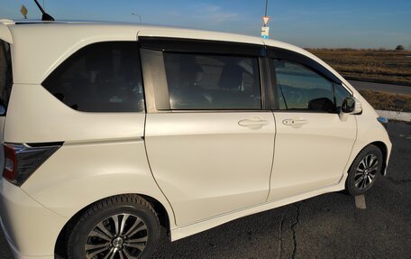 Honda Freed I, 2015 год, 1 500 000 рублей, 13 фотография