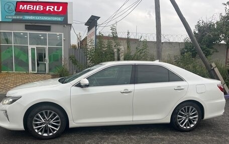 Toyota Camry, 2017 год, 2 150 000 рублей, 11 фотография