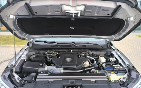 Nissan Navara (Frontier), 2024 год, 4 800 000 рублей, 16 фотография