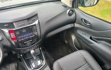 Nissan Navara (Frontier), 2024 год, 4 800 000 рублей, 27 фотография