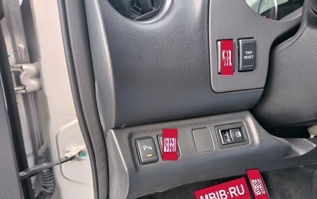 Nissan Navara (Frontier), 2024 год, 4 800 000 рублей, 31 фотография