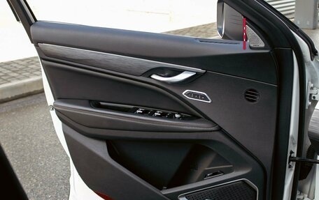Geely Tugella FY11, 2023 год, 2 595 000 рублей, 12 фотография