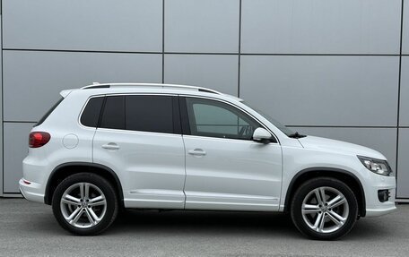 Volkswagen Tiguan I, 2016 год, 2 100 000 рублей, 5 фотография