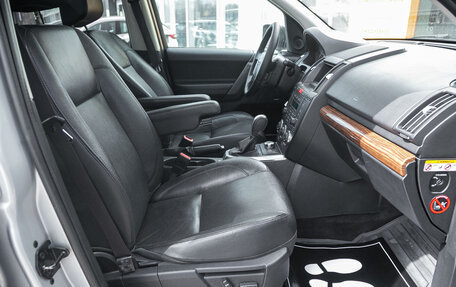 Land Rover Freelander II рестайлинг 2, 2008 год, 1 098 000 рублей, 24 фотография