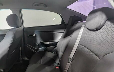 KIA Rio III рестайлинг, 2015 год, 750 000 рублей, 15 фотография