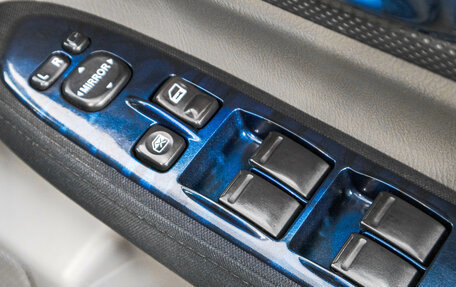 Subaru Forester, 2005 год, 799 000 рублей, 12 фотография