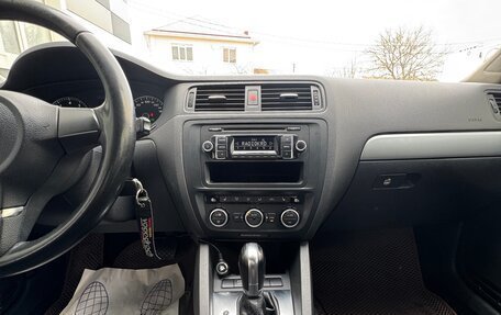 Volkswagen Jetta VI, 2012 год, 1 120 000 рублей, 8 фотография