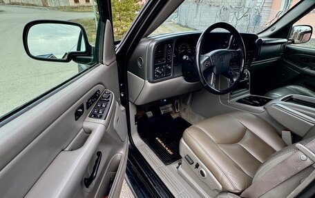 Chevrolet Tahoe II, 2005 год, 1 550 000 рублей, 4 фотография