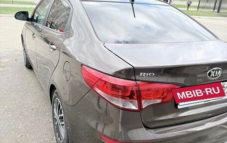 KIA Rio III рестайлинг, 2016 год, 1 350 000 рублей, 4 фотография